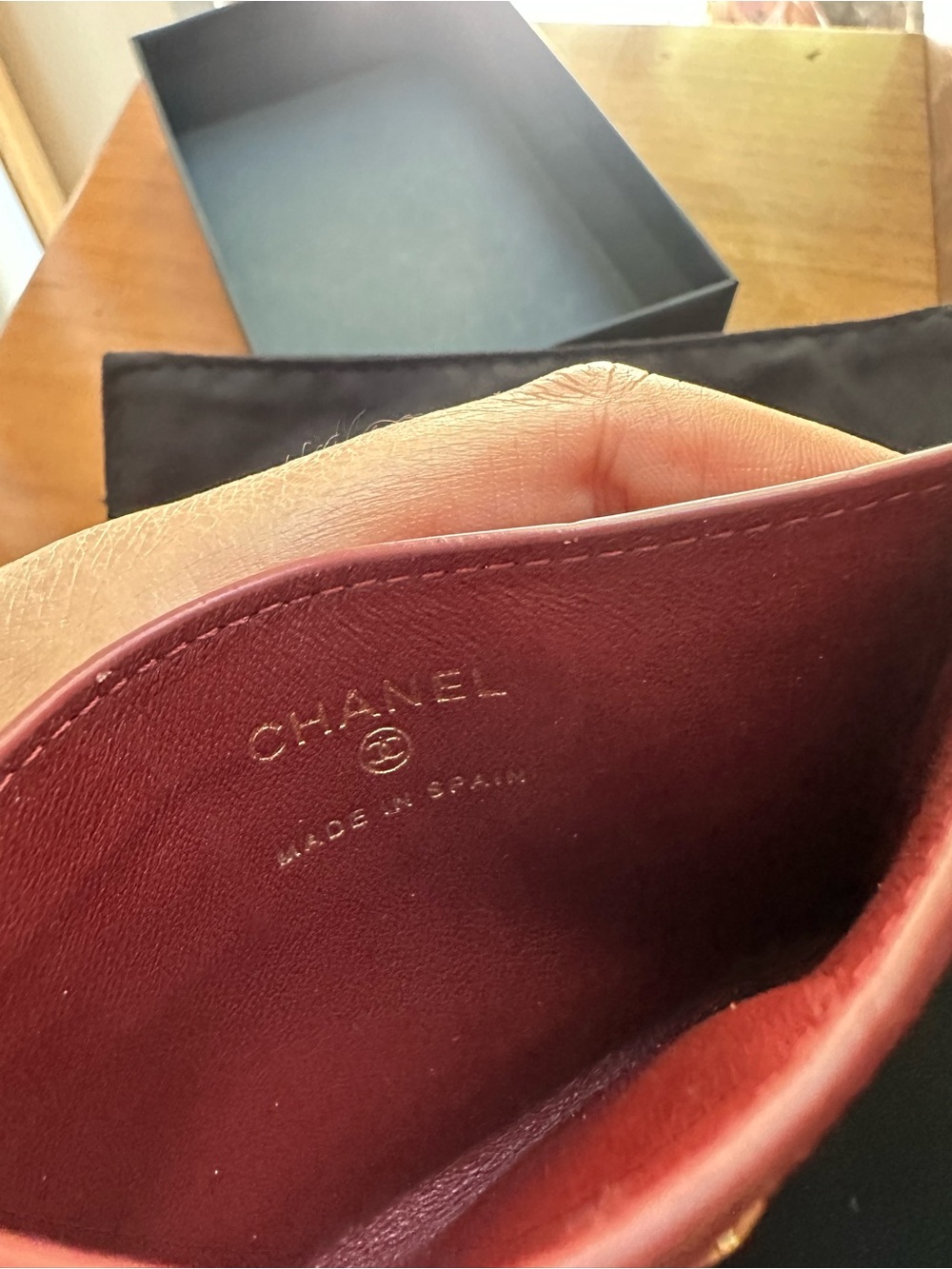Chanel Card Case Burgundy Croc Embossed - Picture 7 of 8